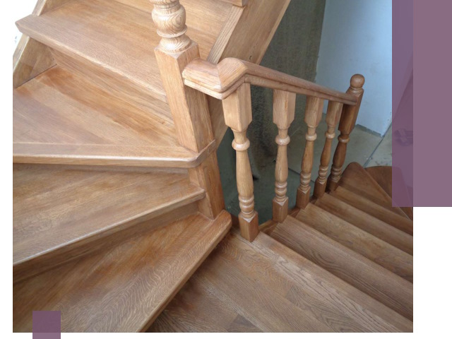 Дубовые лестницы под ключ в Новомосковске: изготовление и монтаж