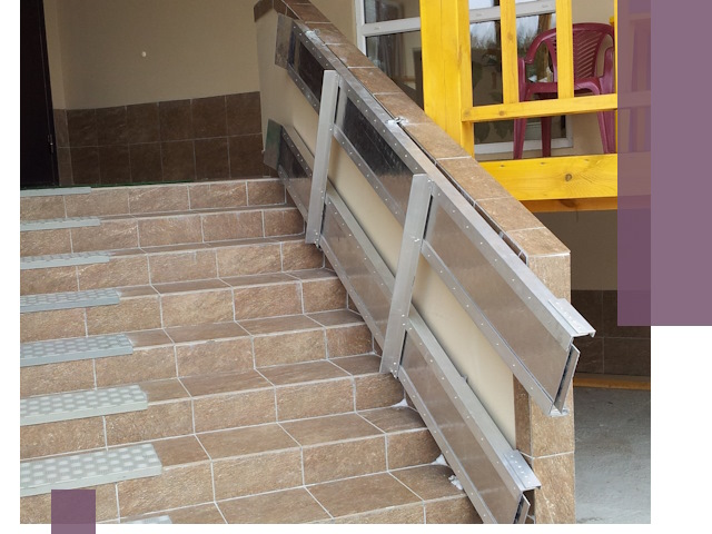 Откидные пандусы под ключ в Новомосковске — монтаж и демонтаж