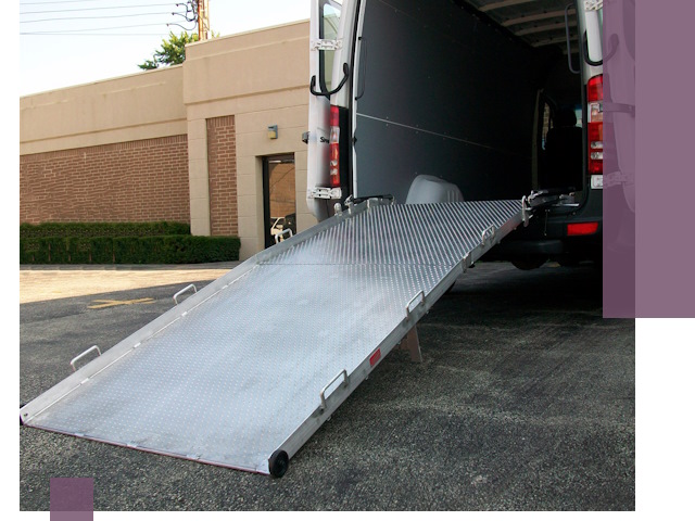 Мобильные пандусы в Новомосковске — производство, монтаж и аренда